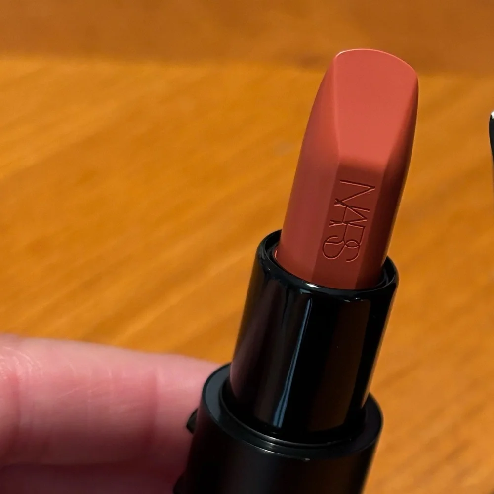 NARS Explicit Lipstick